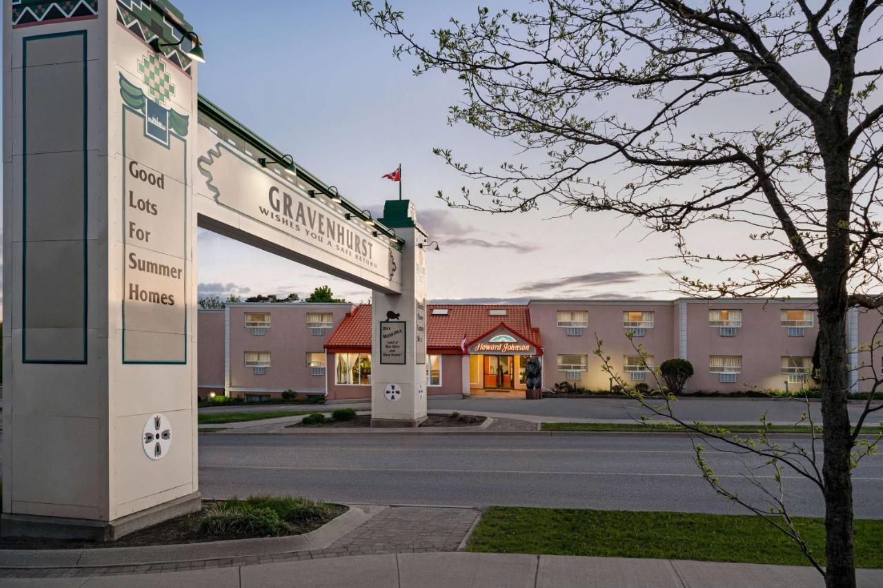 Howard Johnson By Wyndham Gravenhurst Extérieur photo